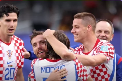 Croatia, England secure World Cup progression