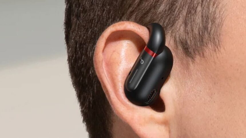 The danger of prolonged use of earphones -Audiologist