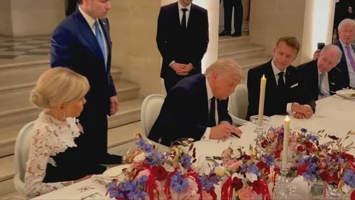 US and Iranian presidents sign deal aiming to end war
