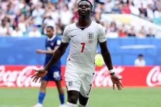England beat France 6-4 in World Cup bronze final thriller