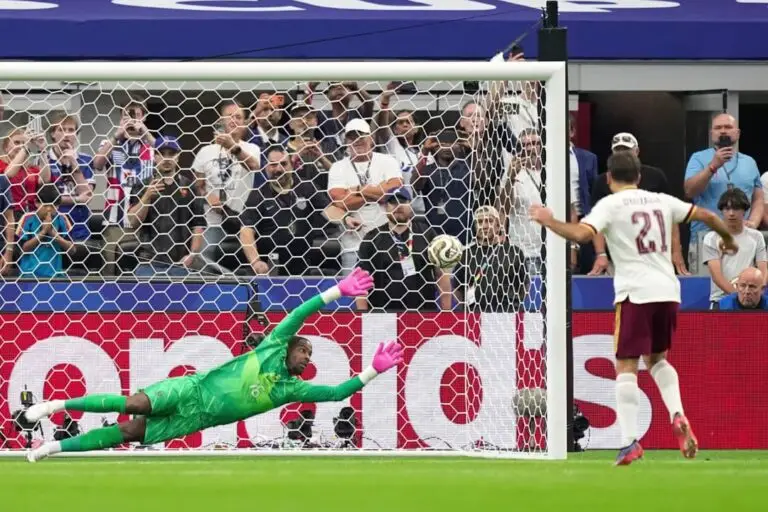 World Cup: Spain outclass France 2-0 to reach final