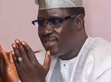 Veteran Nollywood actor, Taiwo Hassan 'Ogogo', buried
