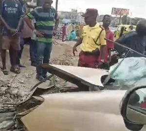 Woman dies in Lagos auto crash