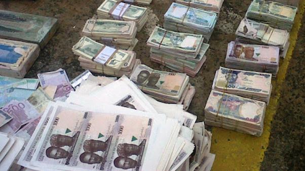 Fake currency: Police seize €8,900, arrest six suspects in Ibadan