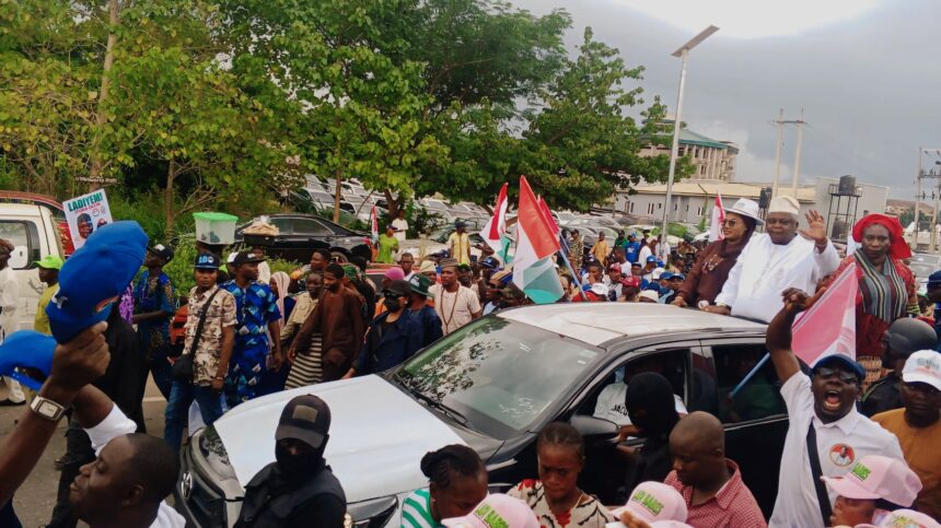 Ogun 2027: Massive crowd as PDP flags-off campaign for guber poll
