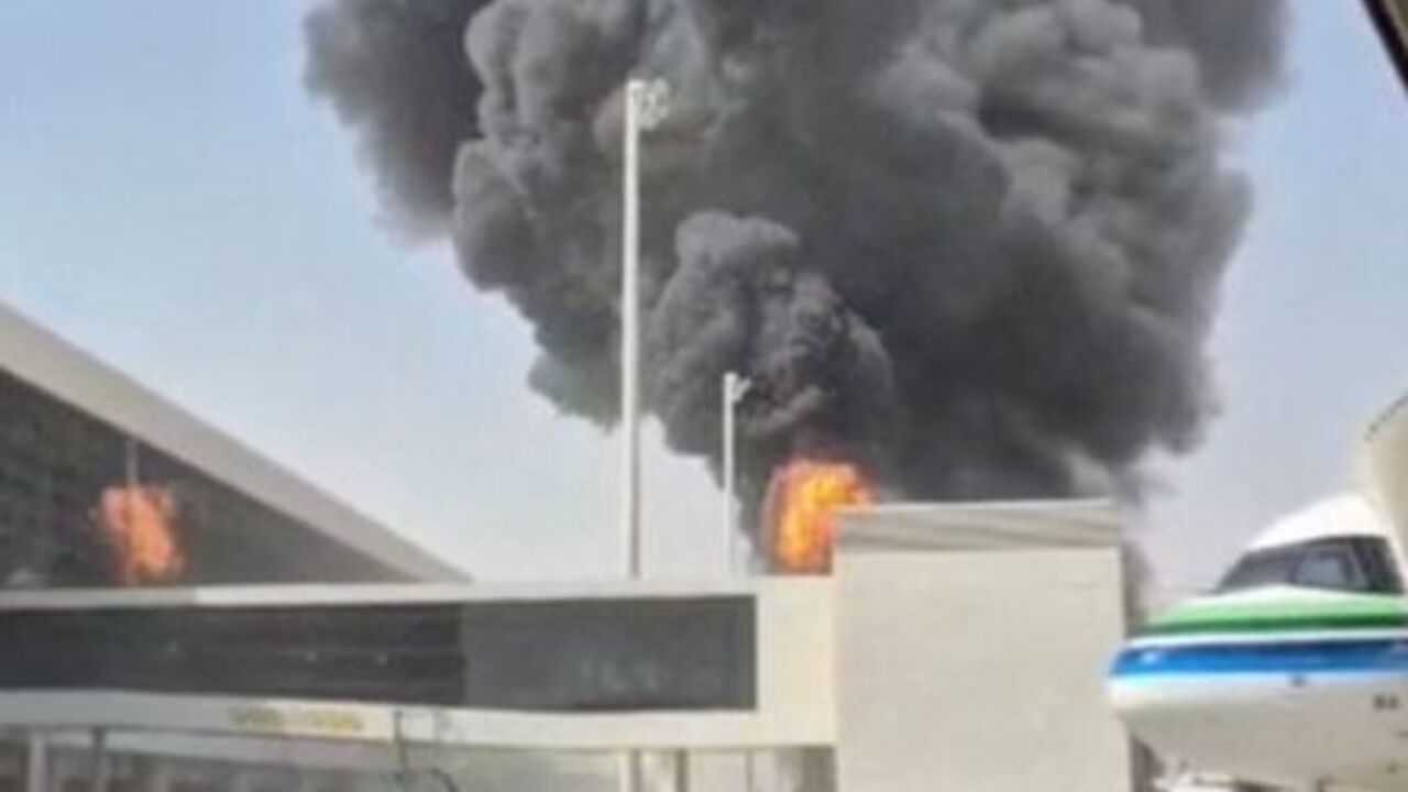 One dead in new attack on Saudi airport, a day after Houthi strike kills 13