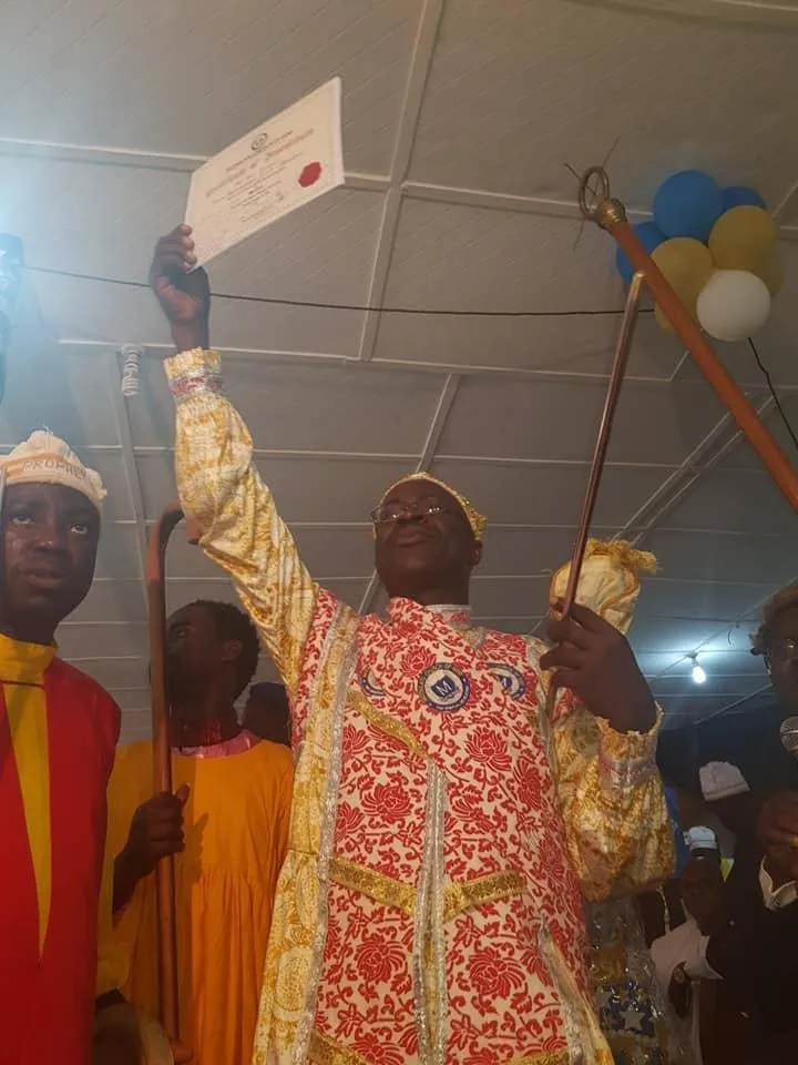 Pomp at Akinadewo's investiture as Omo Jesu II