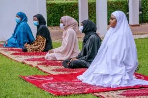 PHOTO NEWS: Buhari and family celebrate Eid-el-Fitri at Presidential Villa