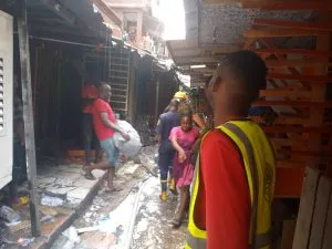 JUST IN: Fire outbreak at Balogun Market (+Photos)